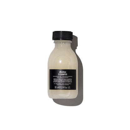 Davines OI Shampoo: Absolute Beautifying Shampoo with Roucou Oil 90ml